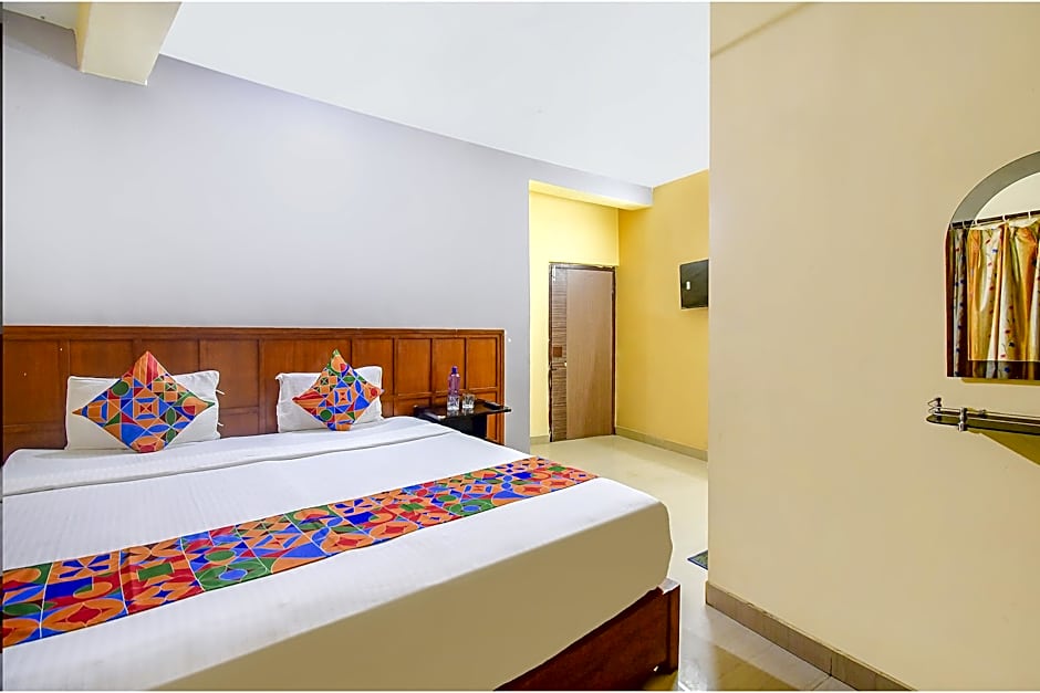 Capital O 85950 Indigo Inn – Calcutta, LA