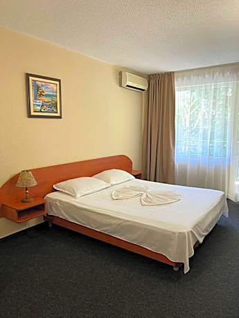 Junior Suite with Balcony