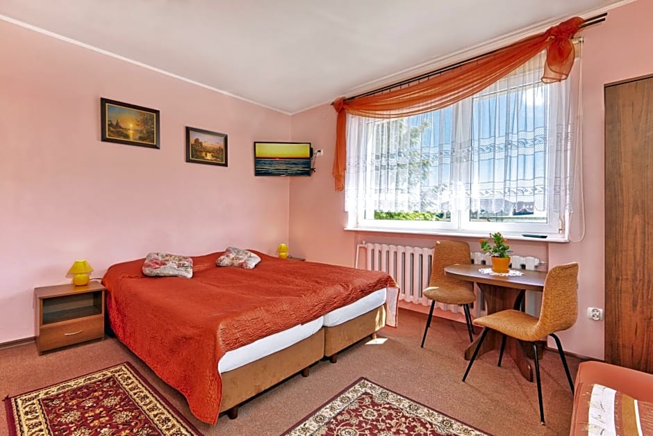 Pokoje Go¿cinne Konkel