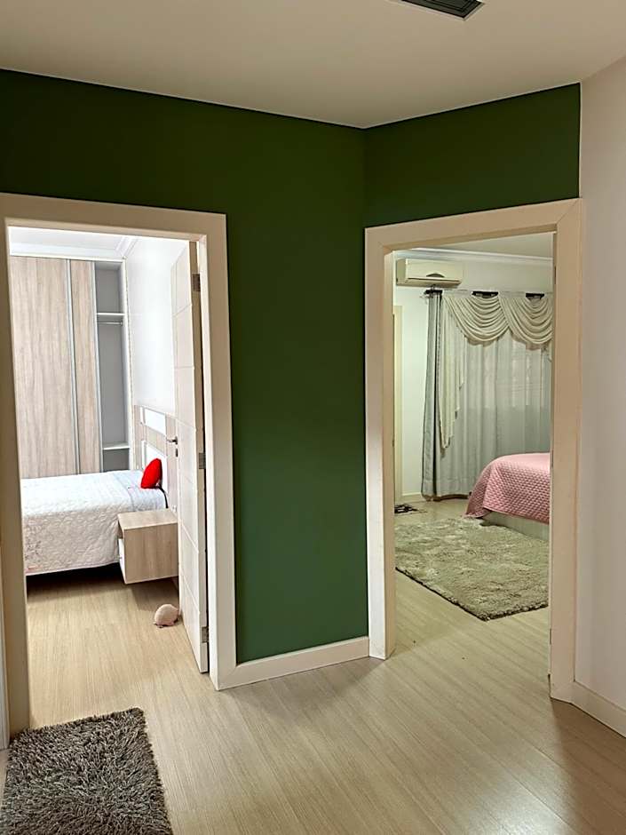 A Casa Dourada Encantada