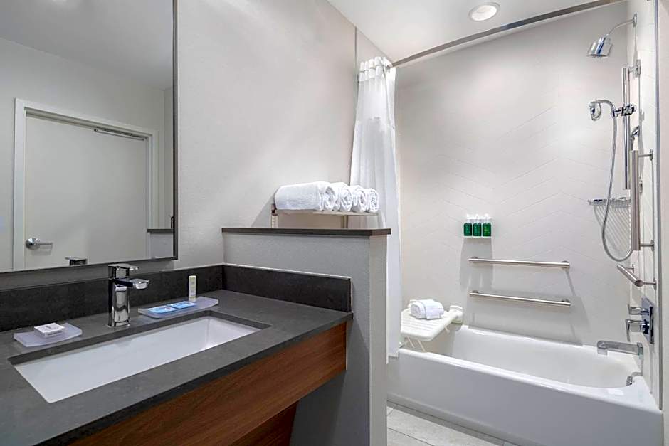 Fairfield Inn & Suites by Marriott Kenosha Pleasant Prairie