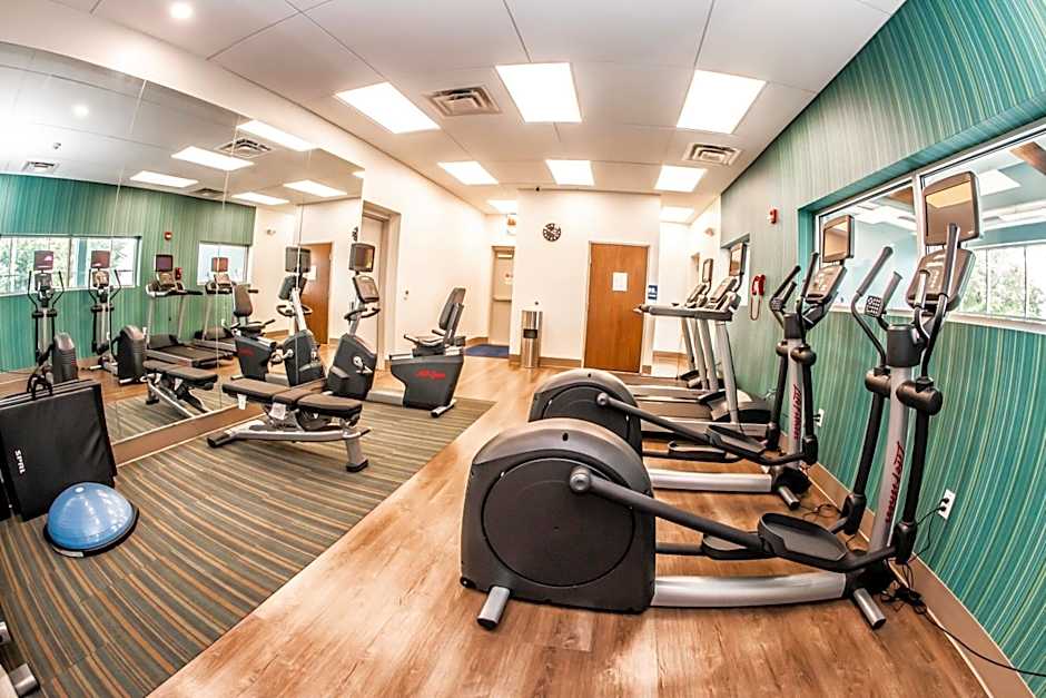 Holiday Inn Express Allentown North By IHG