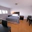 Metropolitan Inn & Suites