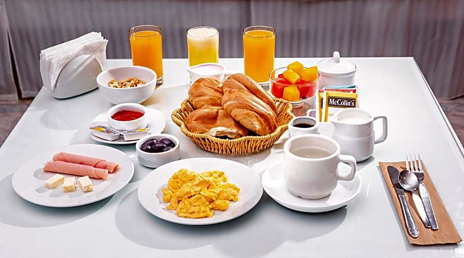 Gran Bolivar Hotel - Trujillo, Perú