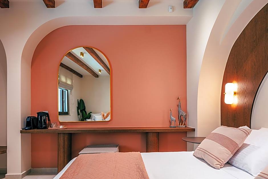 La Montre Luxury Boutique Suites