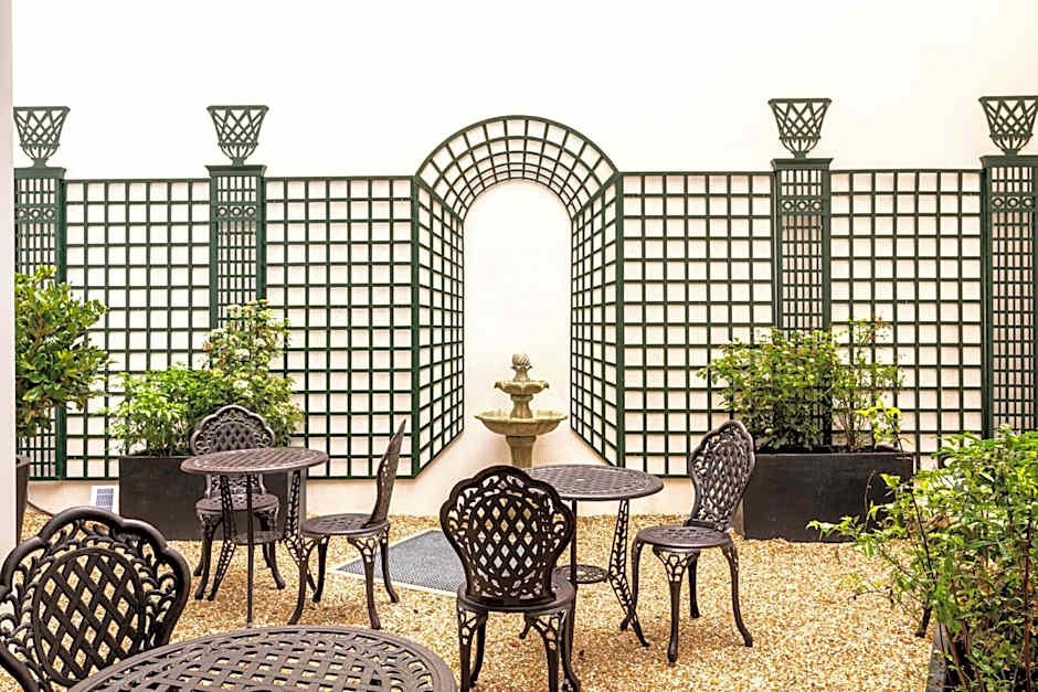 Villa Eiffel Mademoiselle