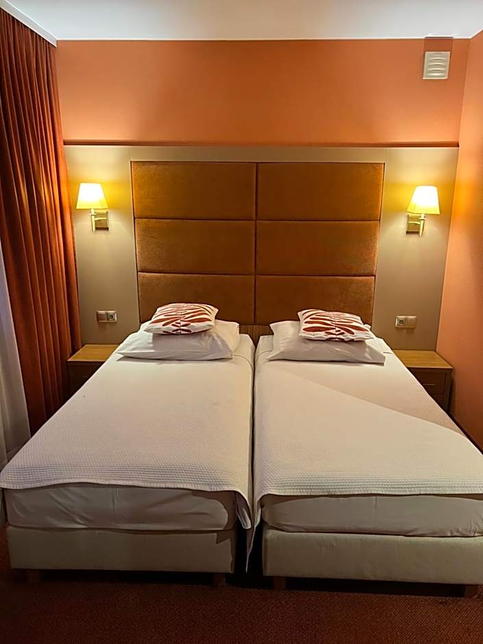 Hotel Restauracja Willa Radwan