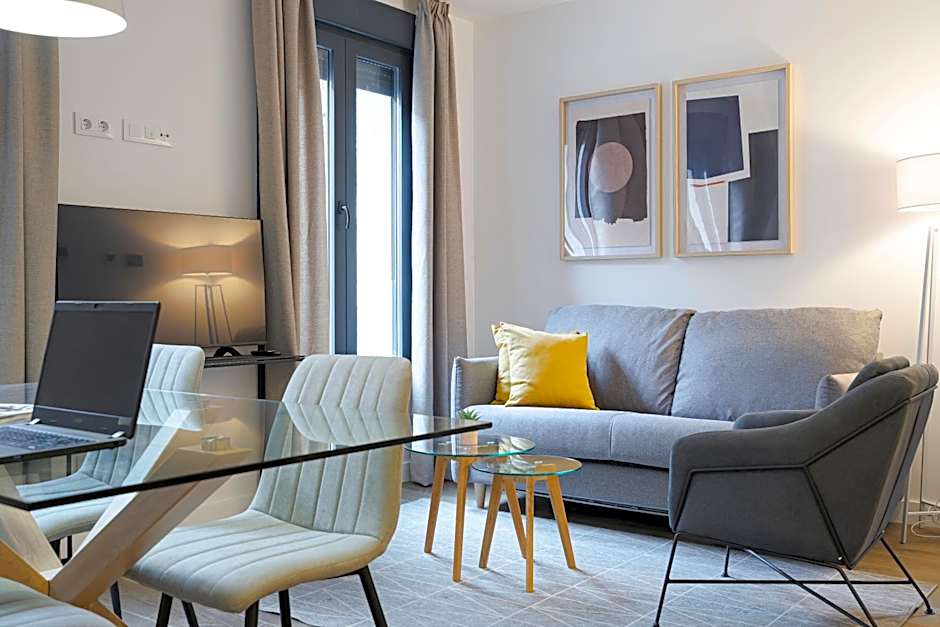 Feelathome Castilla Apartments