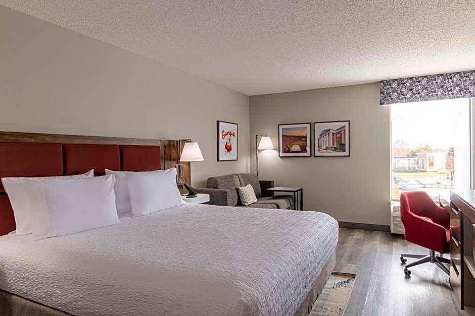 Hampton Inn By Hilton Athens