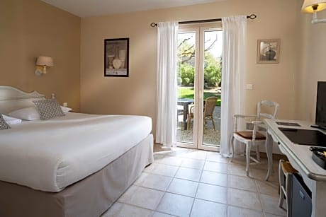 Double Room with Terrace