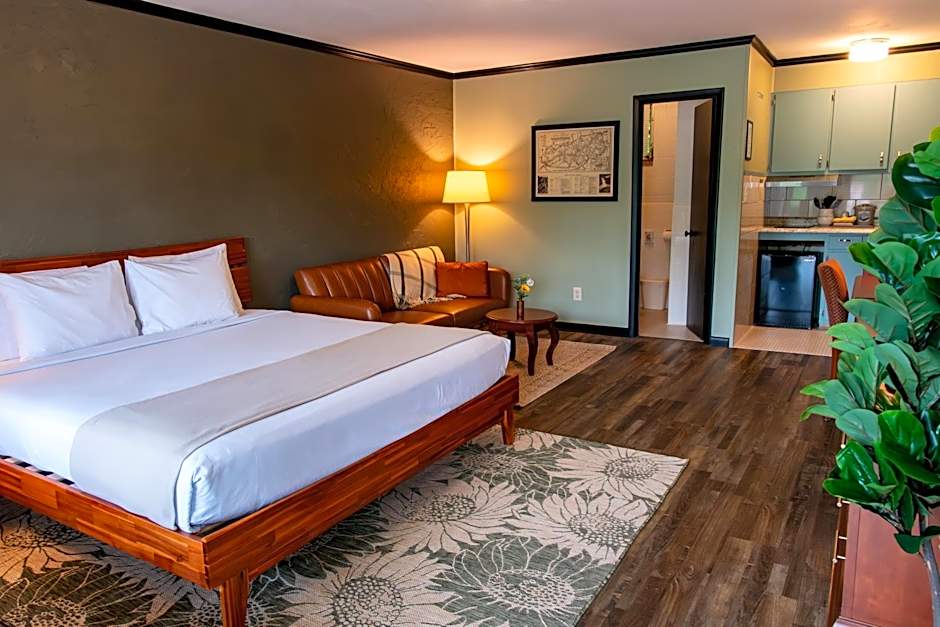 Townsend River Breeze Inn