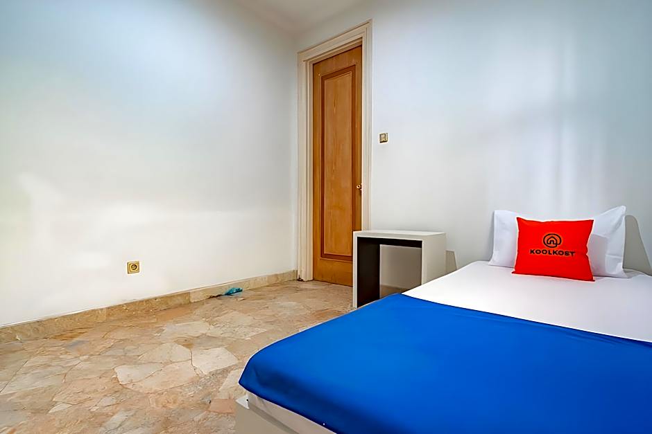 KoolKost near Simpang Dago 2 (Minimum Stay 6 Nights)                                            