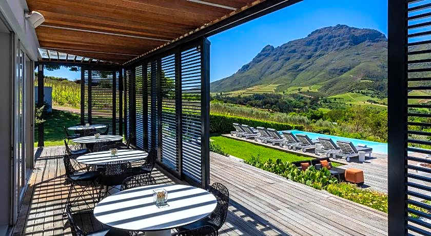 Clouds Wine And Guest Estate