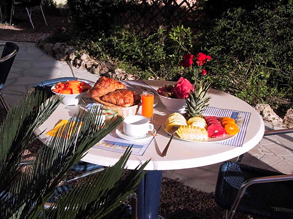 Logis Hotel l'Esterella
