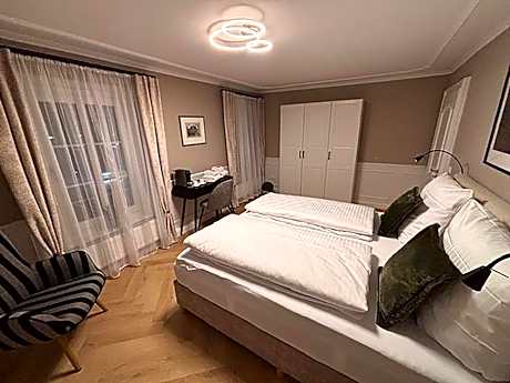 Double Room with Shared Bathroom