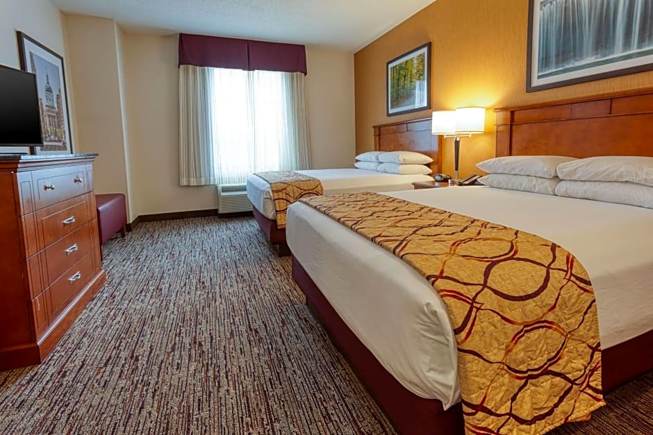 DRURY INN & SUITES INDIANAPOLIS NORTHEAST