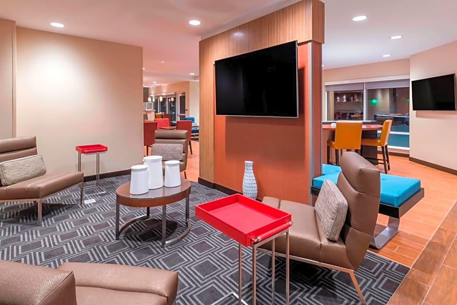 Towneplace Suites By Marriott Hays
