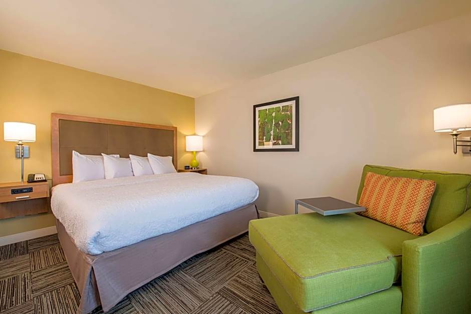 Hampton Inn By Hilton Waynesboro, GA