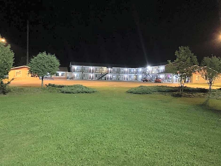Rodeway Inn Pine River
