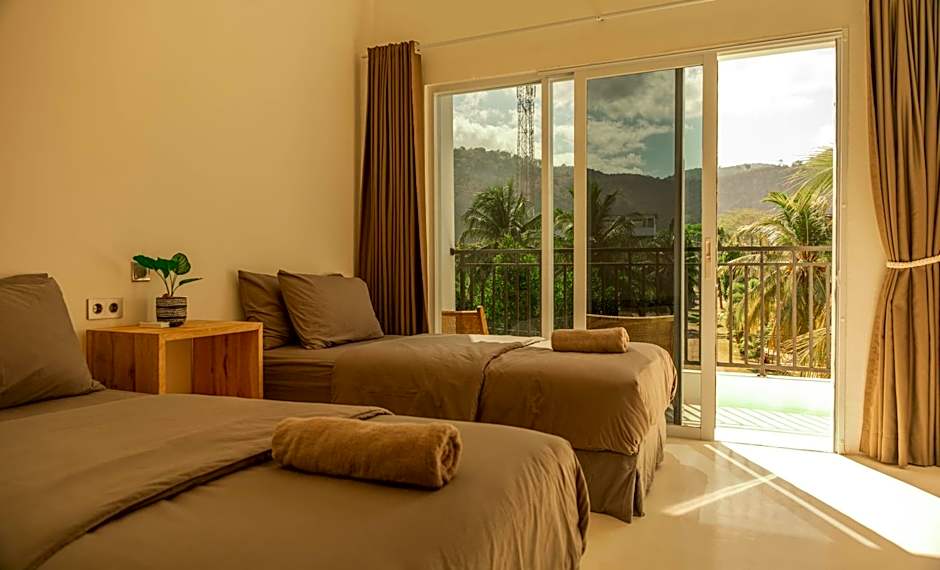 The Peak Surf House