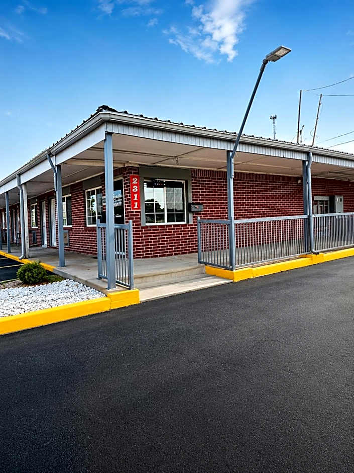 Ameristay Inn & Suites