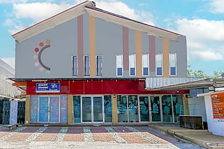 Hotel O Sman House