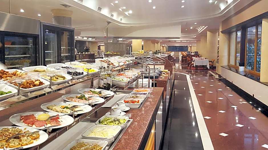 Hotel Gołębiewski Mikołajki