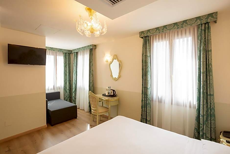 Duomo Boutique Hotel