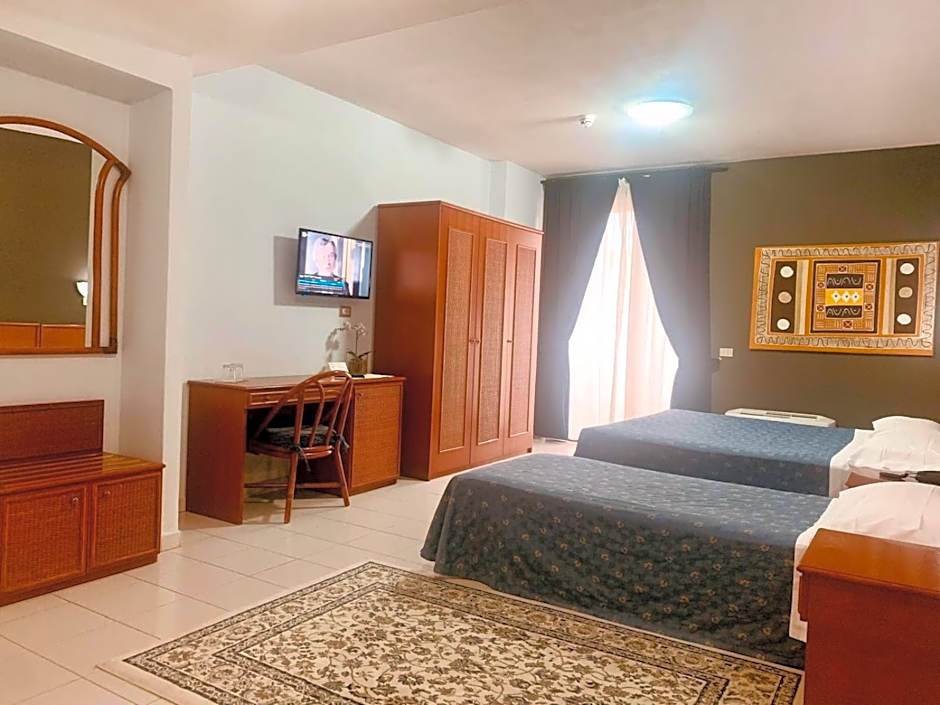 River Park Hotel