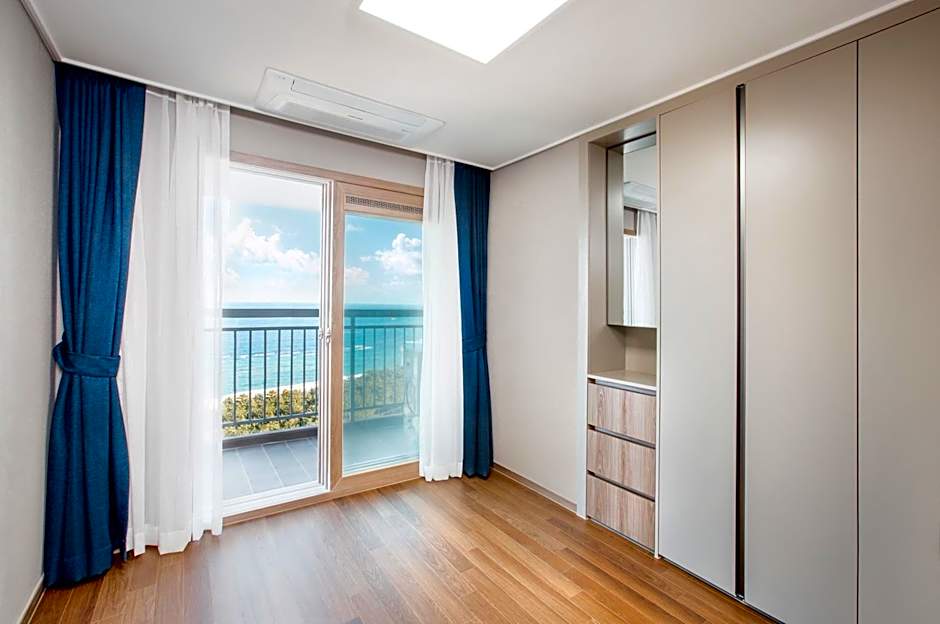 Risen Ocean Park Hotel