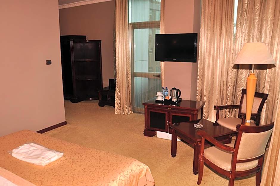Friendship International Hotel
