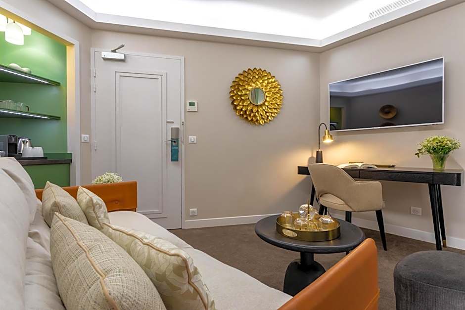 Hotel Camille Paris Gare de Lyon, Tapestry Collection by Hilton