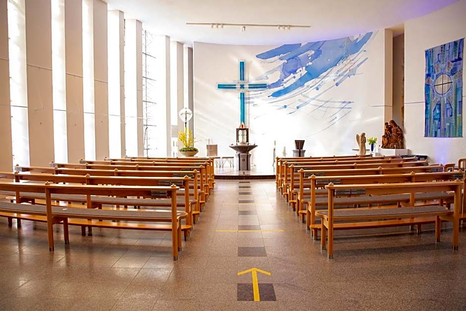 Spectrum Kirche Exerzitien-und Bildungshaus auf Mariahilf