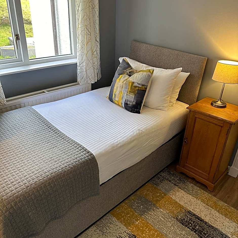 Tigh an Eilean Hotel