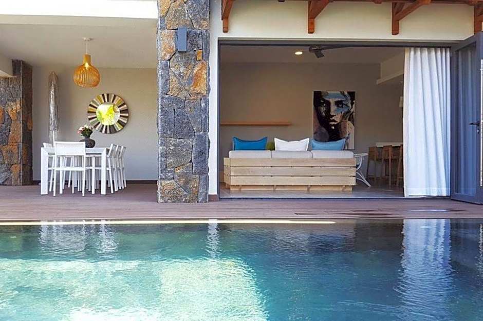 Choisy Les Bains Apartments with Lagoon Pool by LOV Mauritius