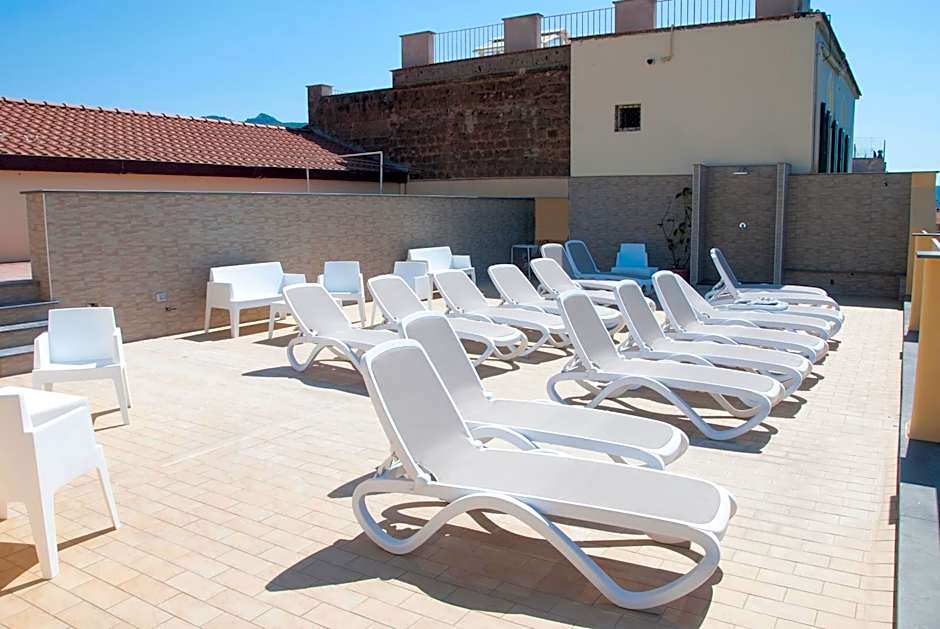 Sisters Hotel