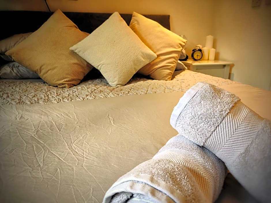 Hursley Rooms - The Dolphin