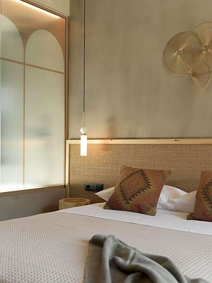 NERĒA Boutique Hotel