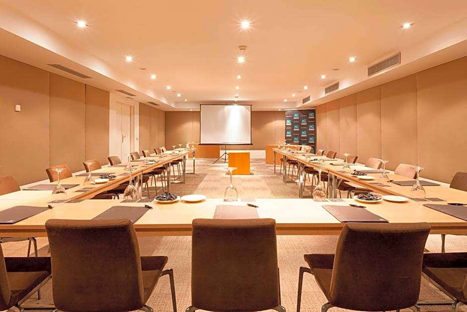 AC Hotel by Marriott Ciudad de Toledo