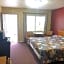 Laurel Park Inn