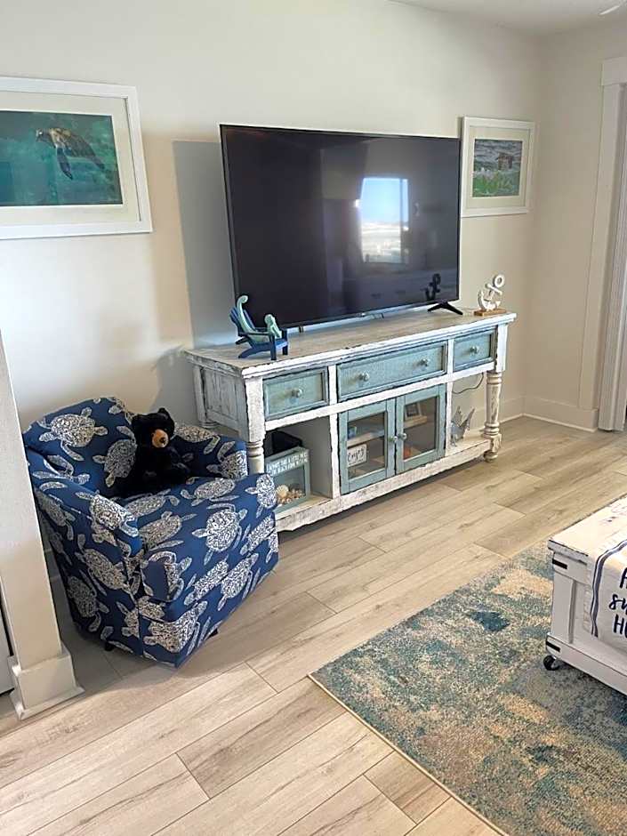 Sunset Harbor The Palms