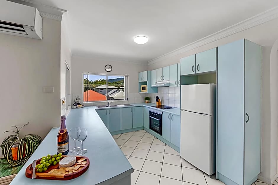 Koala Court Holiday Apartments