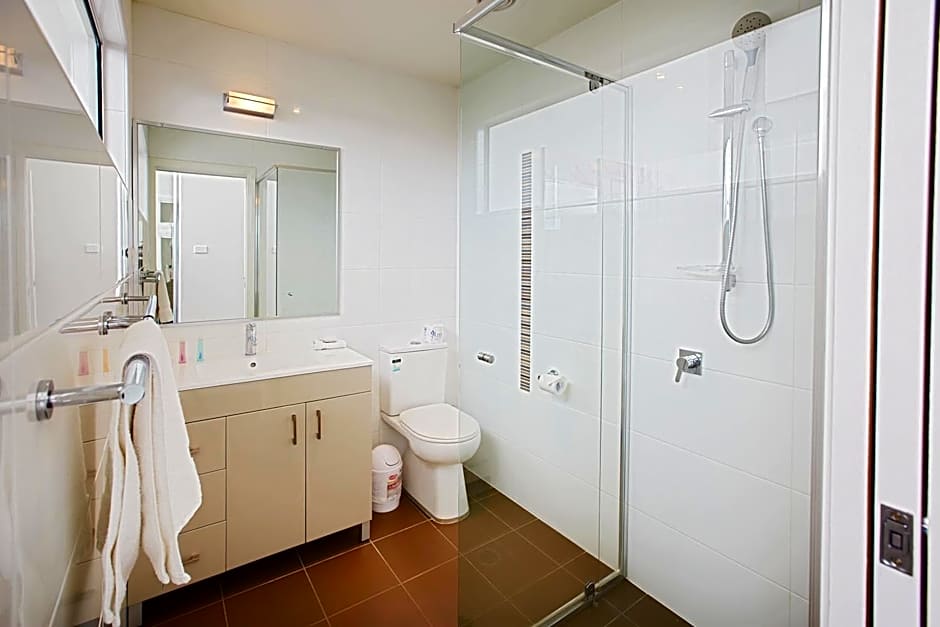 Charlestown Executive Apartments