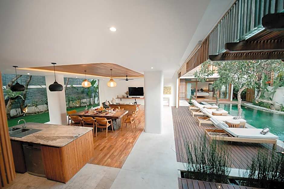 Seminyak Villa Paya paya Luxury near beach-Potato Head