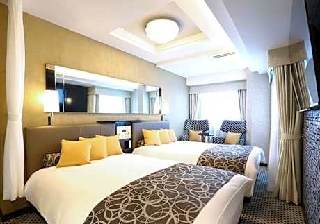 Superior Twin Room with View - Non-Smoking