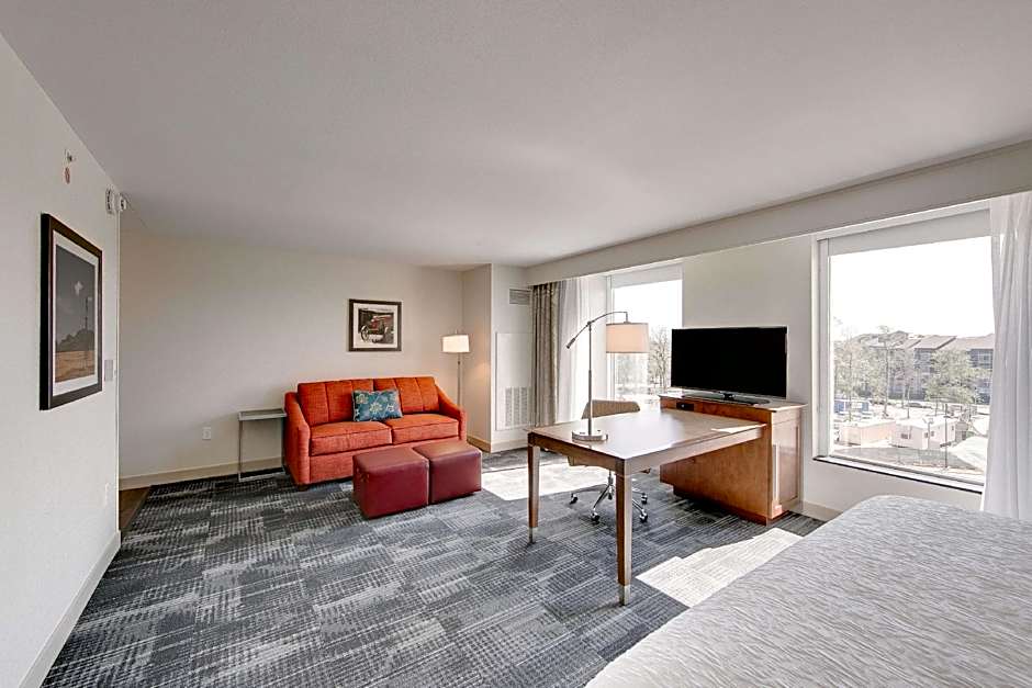 Photo 1 of 4 of Studio 2 Queen Beds, Hearing/Mobility Accessible, Roll in Shower