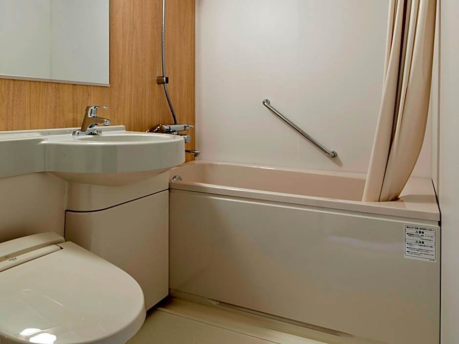 ALPHABED INN Takamatsuekimae