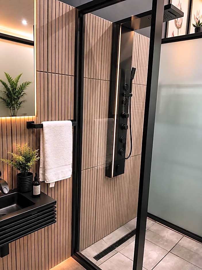 Moonriver Guesthouse