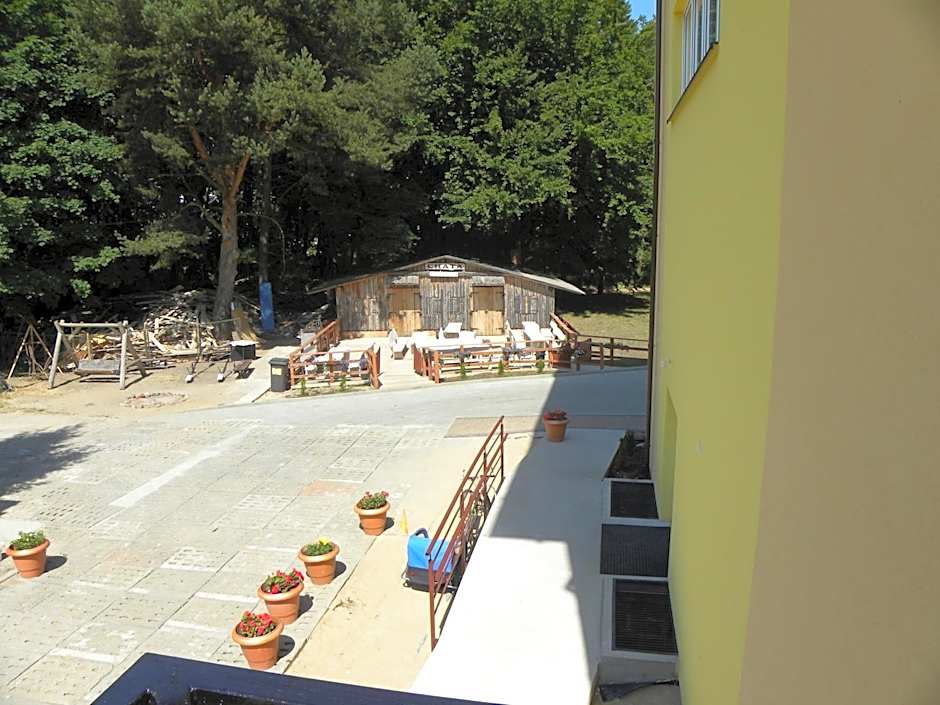 Okulski Grand Rozewie Pokoje i Apartamenty