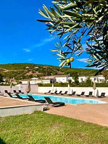 Hotel Les Pavillons Du Golfe